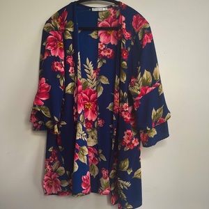 XL Style Therapy Floral Cardigan